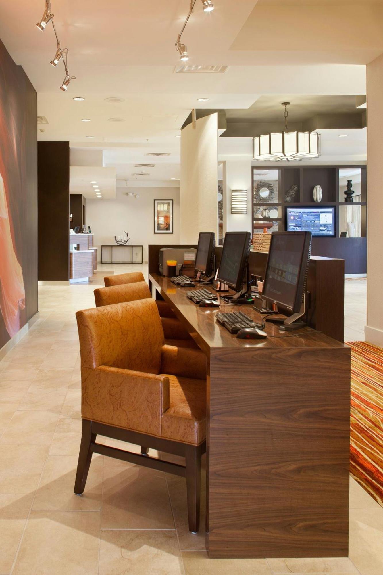 Hotel Courtyard By Marriott Pueblo Exterior foto
